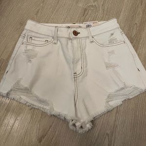 Denim white cutoff shorts🤍🌈